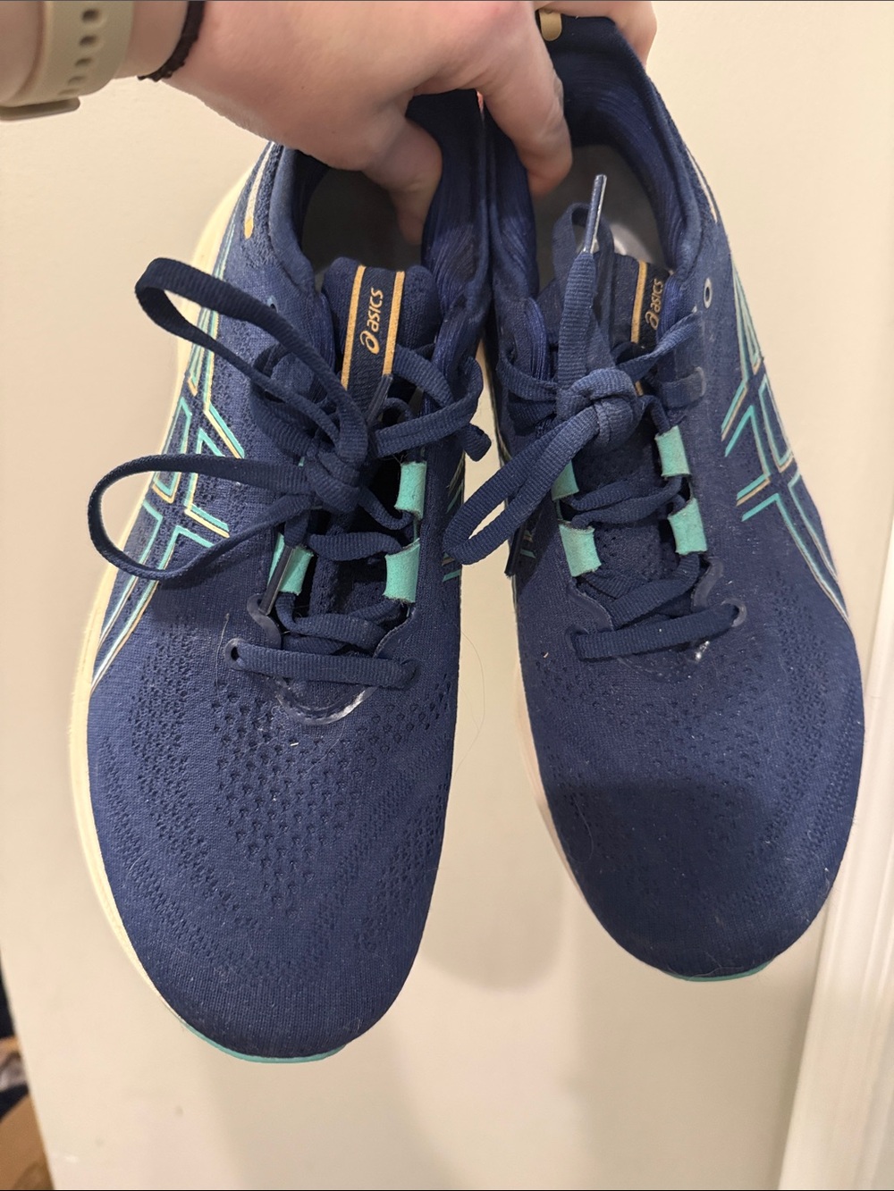 Asics Navy Shoes with Teal Accent Details - Women’s 9.5 WIDE - Gel Nimbus